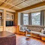 Aparthotel Boutiquehotel Zomm In Seefeld 3*