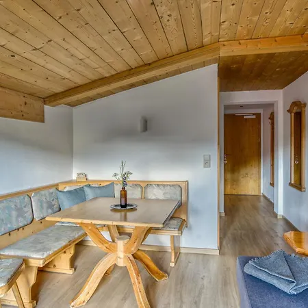 Boutiquehotel Zomm In Seefeld Зеефельд в Тироле