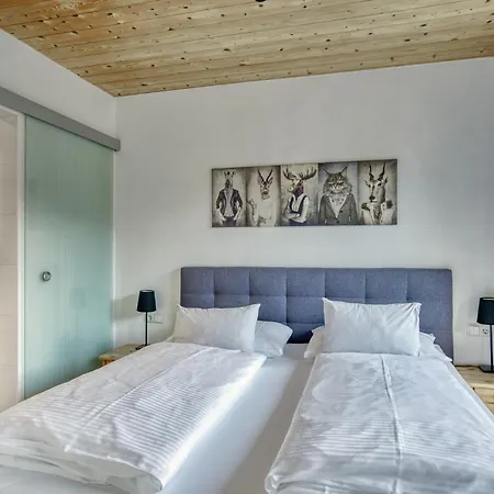 Aparthotel Boutiquehotel Zomm In Seefeld 4*