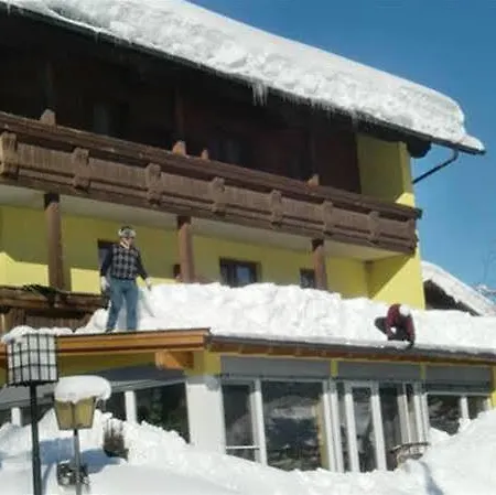 Апарт-отель Boutiquehotel Zomm In Seefeld