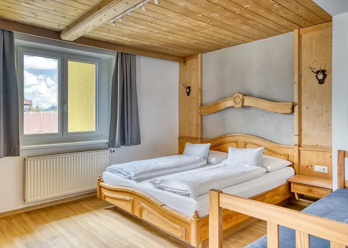 Boutiquehotel Zomm In Seefeld Aparthotel Seefeld in Tirol