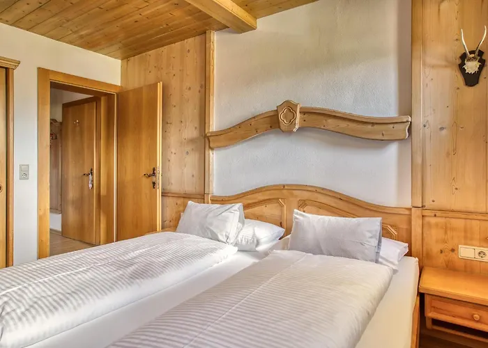 Aparthotel Boutiquehotel Zomm In Seefeld Seefeld in Tirol