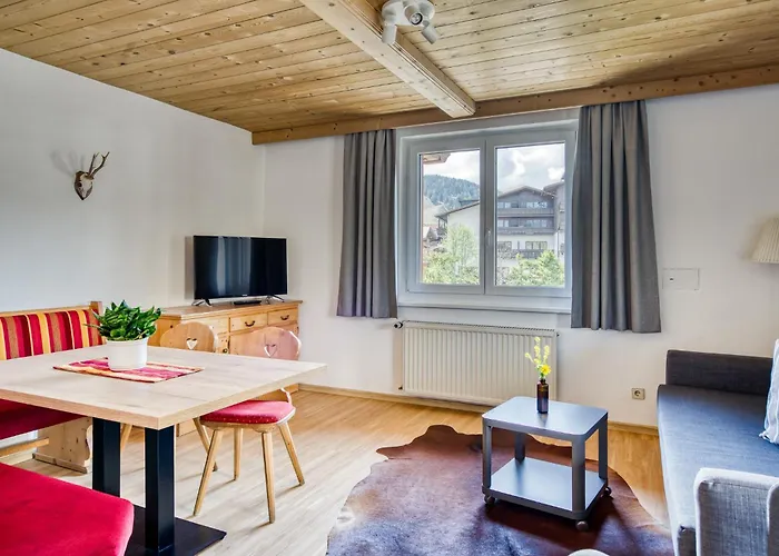Aparthotel Boutiquehotel Zomm In Seefeld 3*
