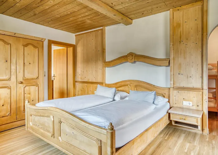 Boutiquehotel Zomm In Seefeld 3*