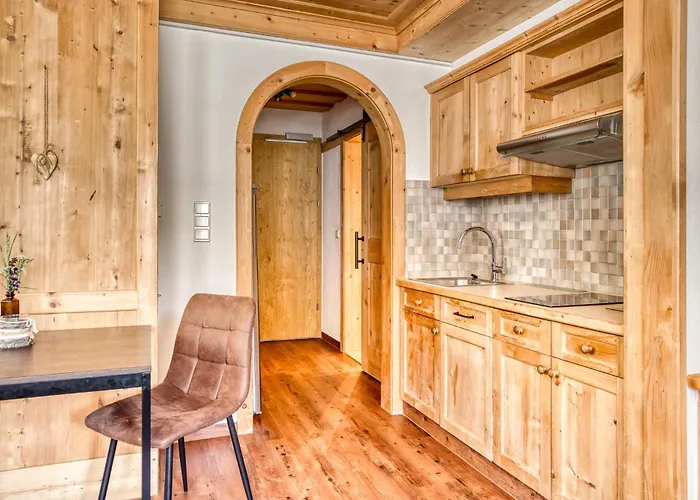 Boutiquehotel Zomm In Seefeld Aparthotel 3*