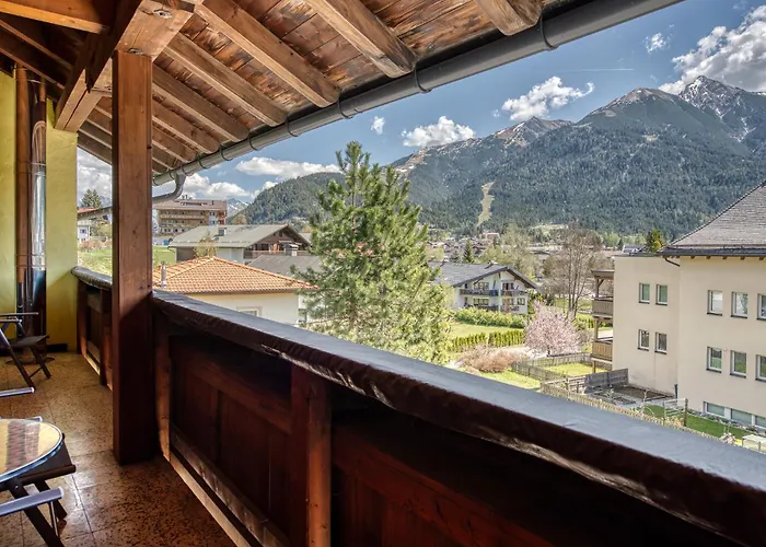 Aparthotel Boutiquehotel Zomm In Seefeld 3*